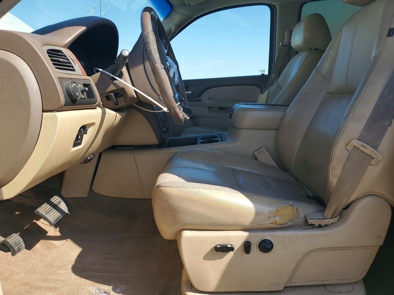 2012 GMC SIERRA C1500 SLT photo 7