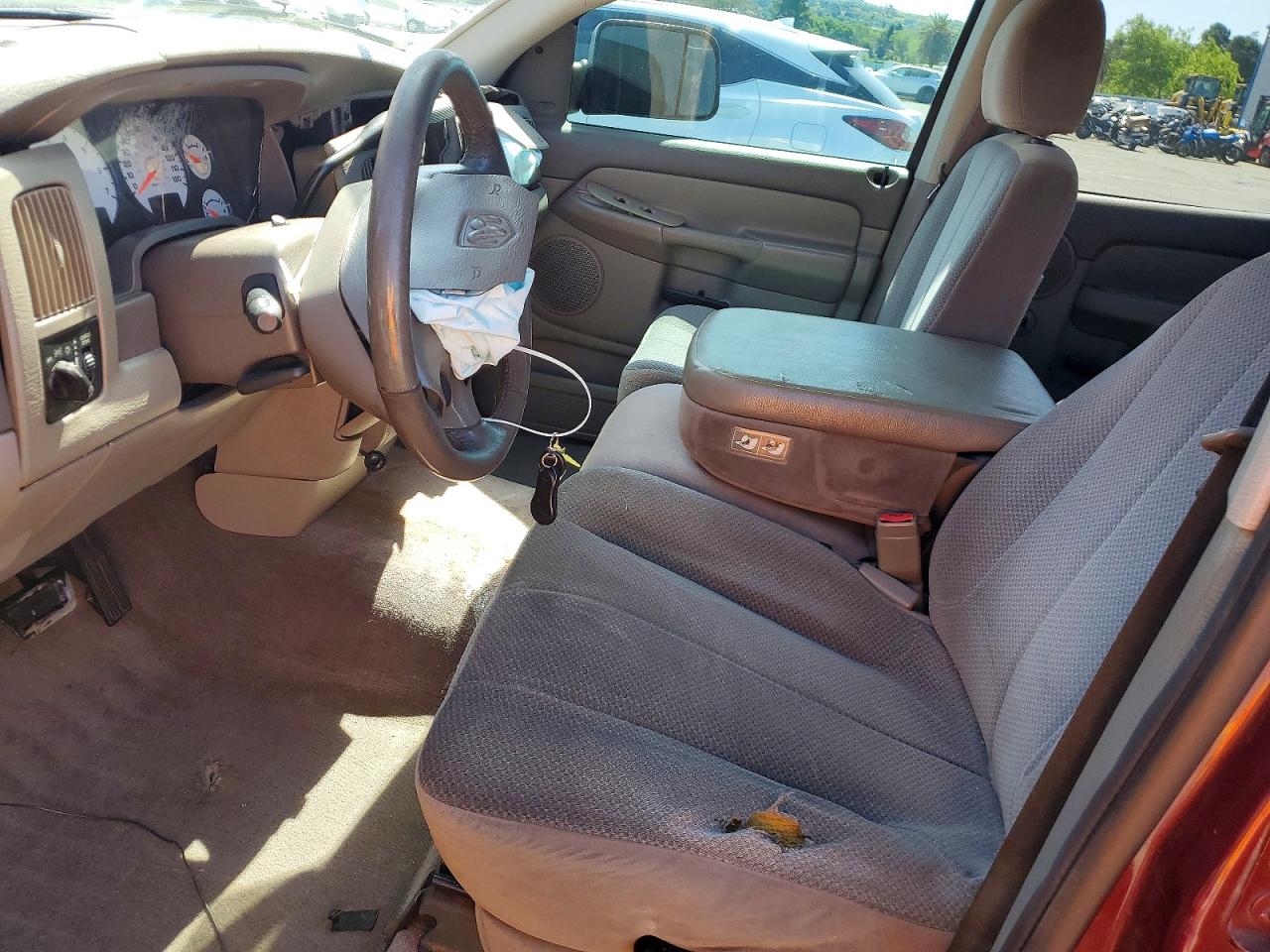 2003 DODGE RAM 1500 ST photo 13