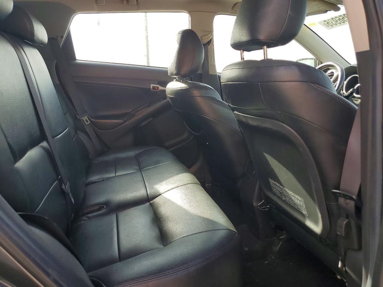 2009 TOYOTA COROLLA MATRIX S photo 19