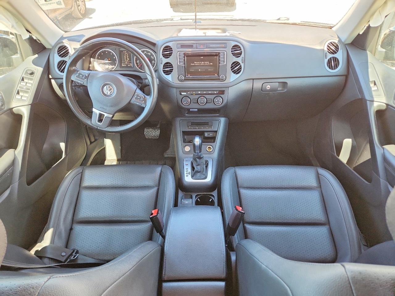 2017 VOLKSWAGEN TIGUAN S photo 8