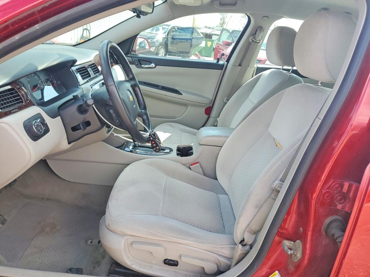 2012 CHEVROLET IMPALA LT photo 7