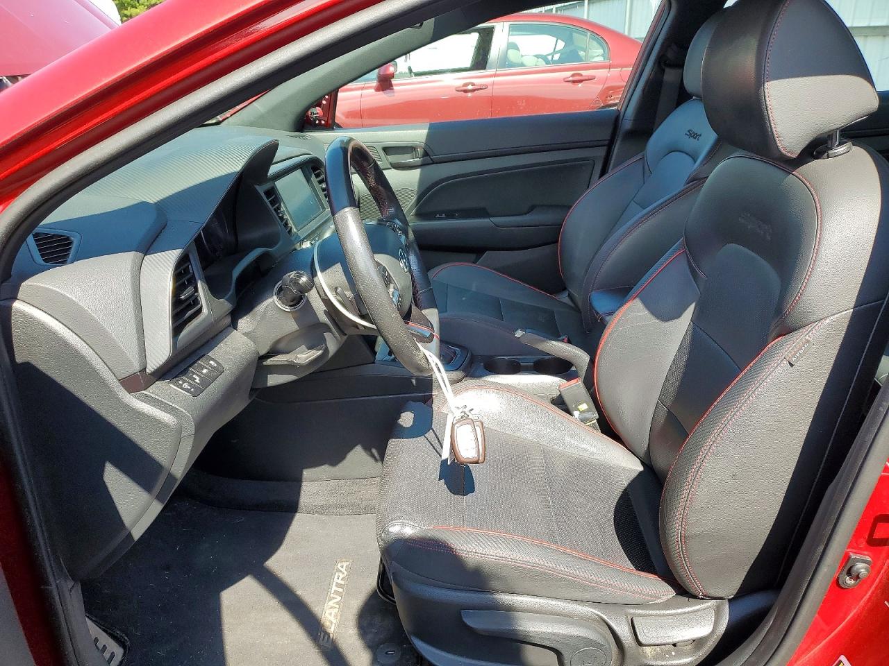 2019 HYUNDAI ELANTRA SPORT photo 7