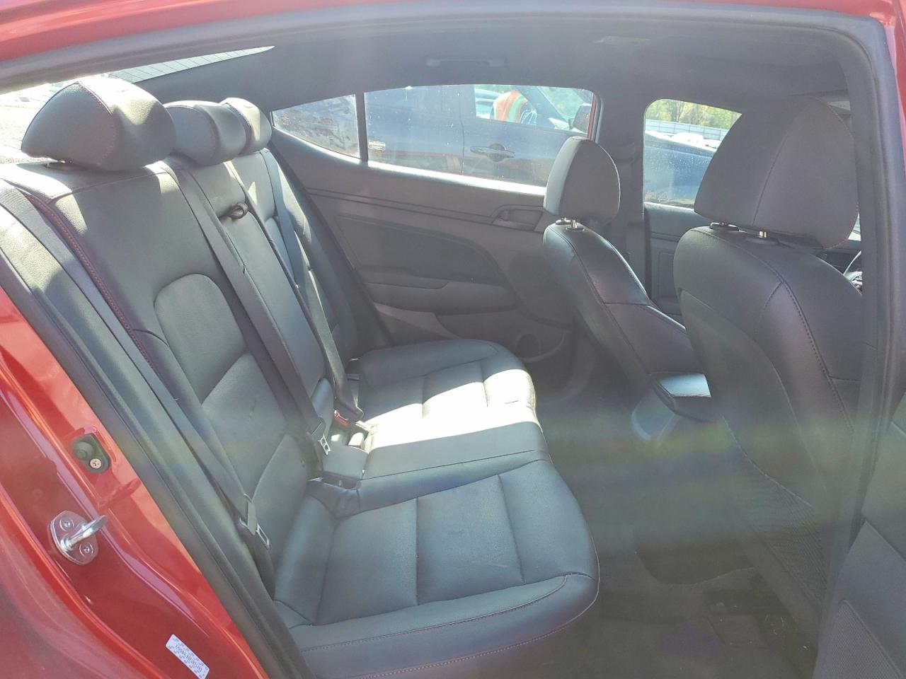 2019 HYUNDAI ELANTRA SPORT photo 10