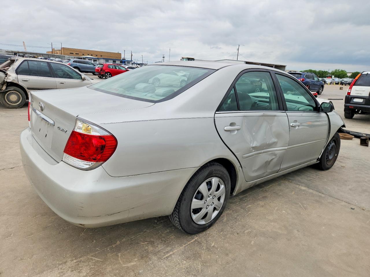 2005 TOYOTA CAMRY STANDARD photo 3