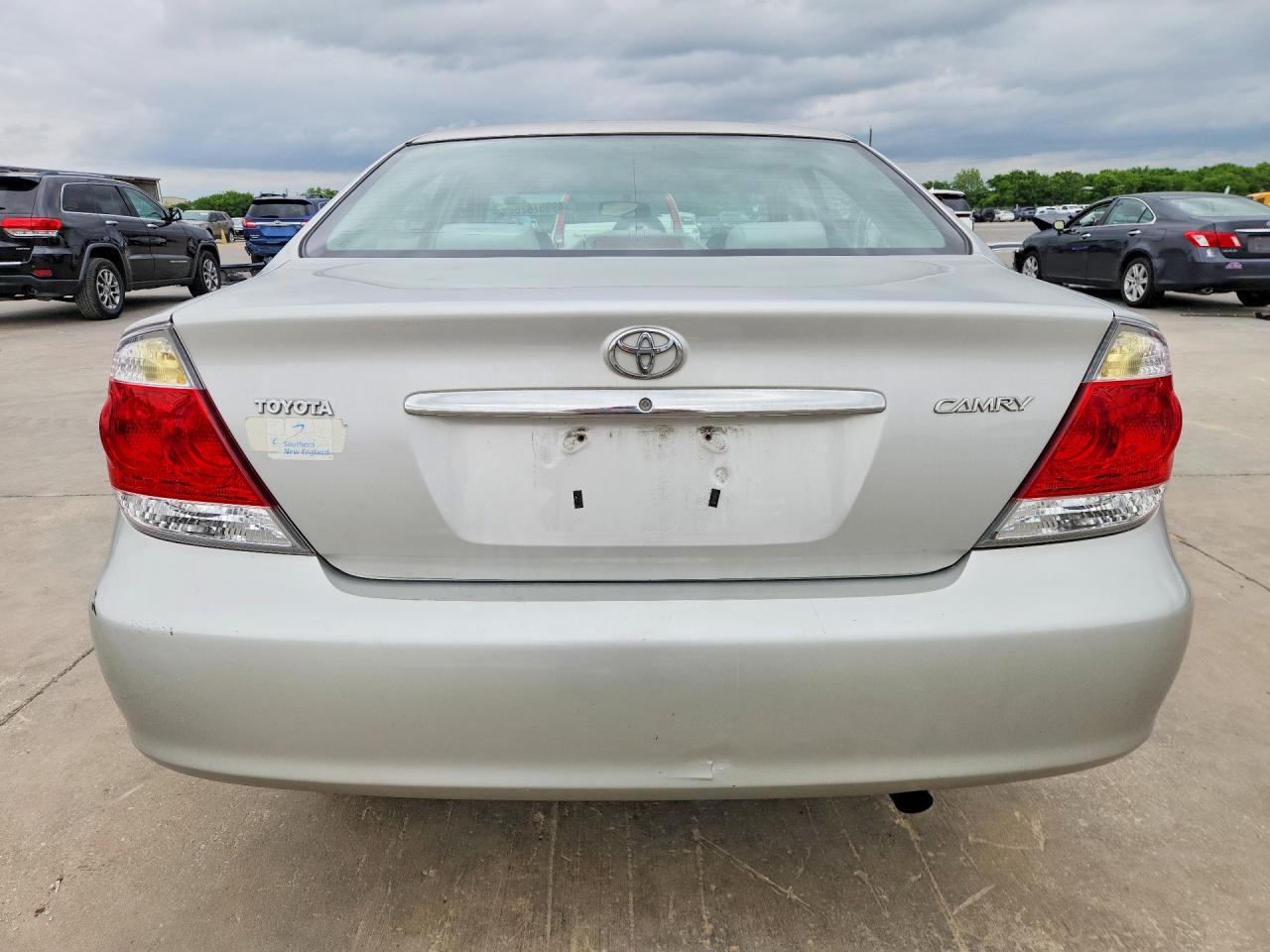 2005 TOYOTA CAMRY STANDARD photo 6