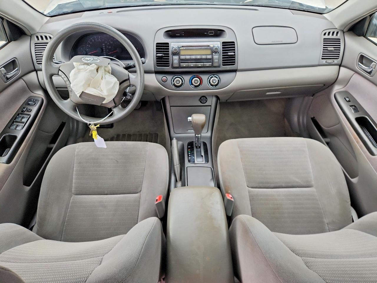 2005 TOYOTA CAMRY STANDARD photo 8