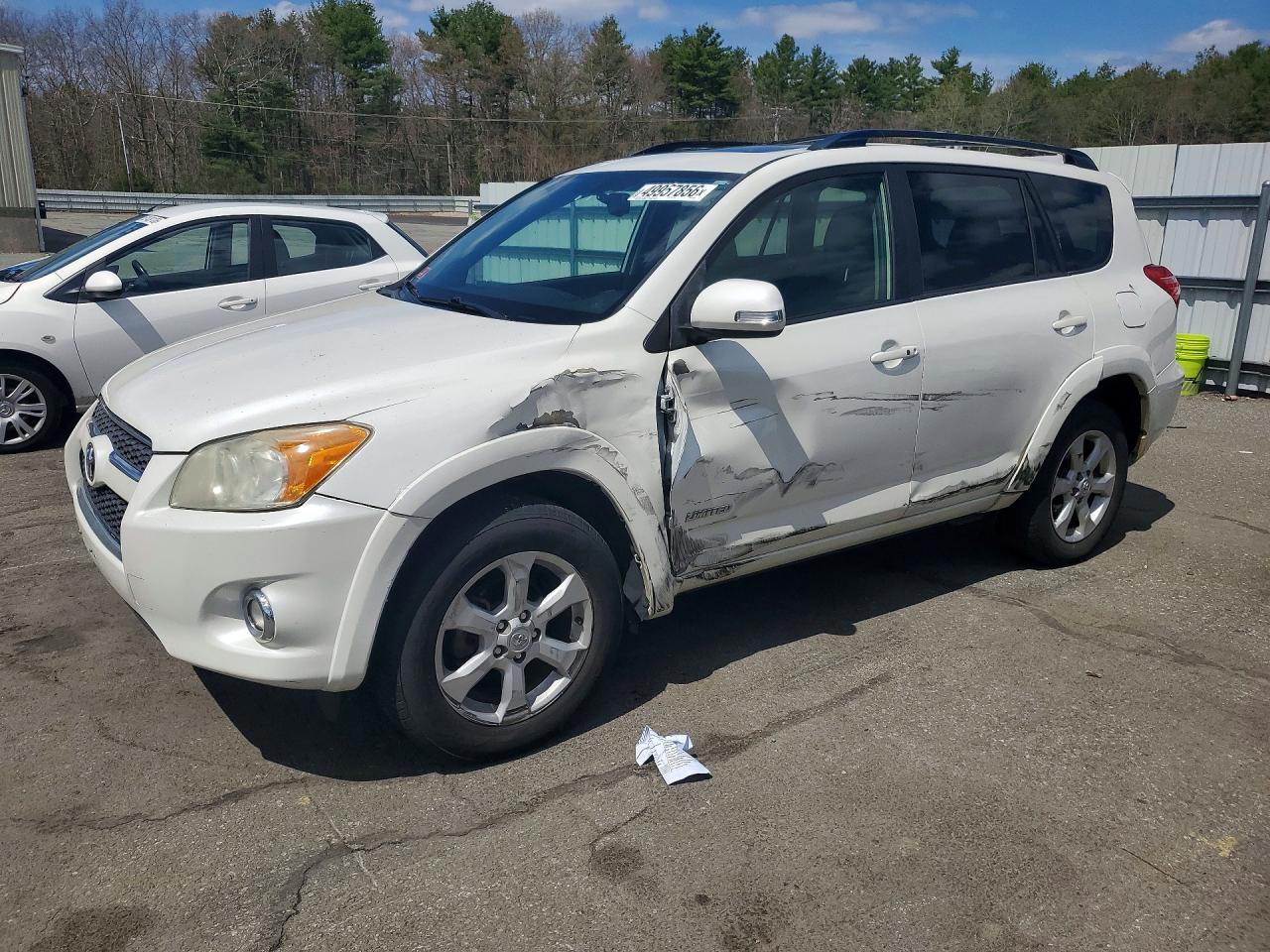 2011 TOYOTA RAV4