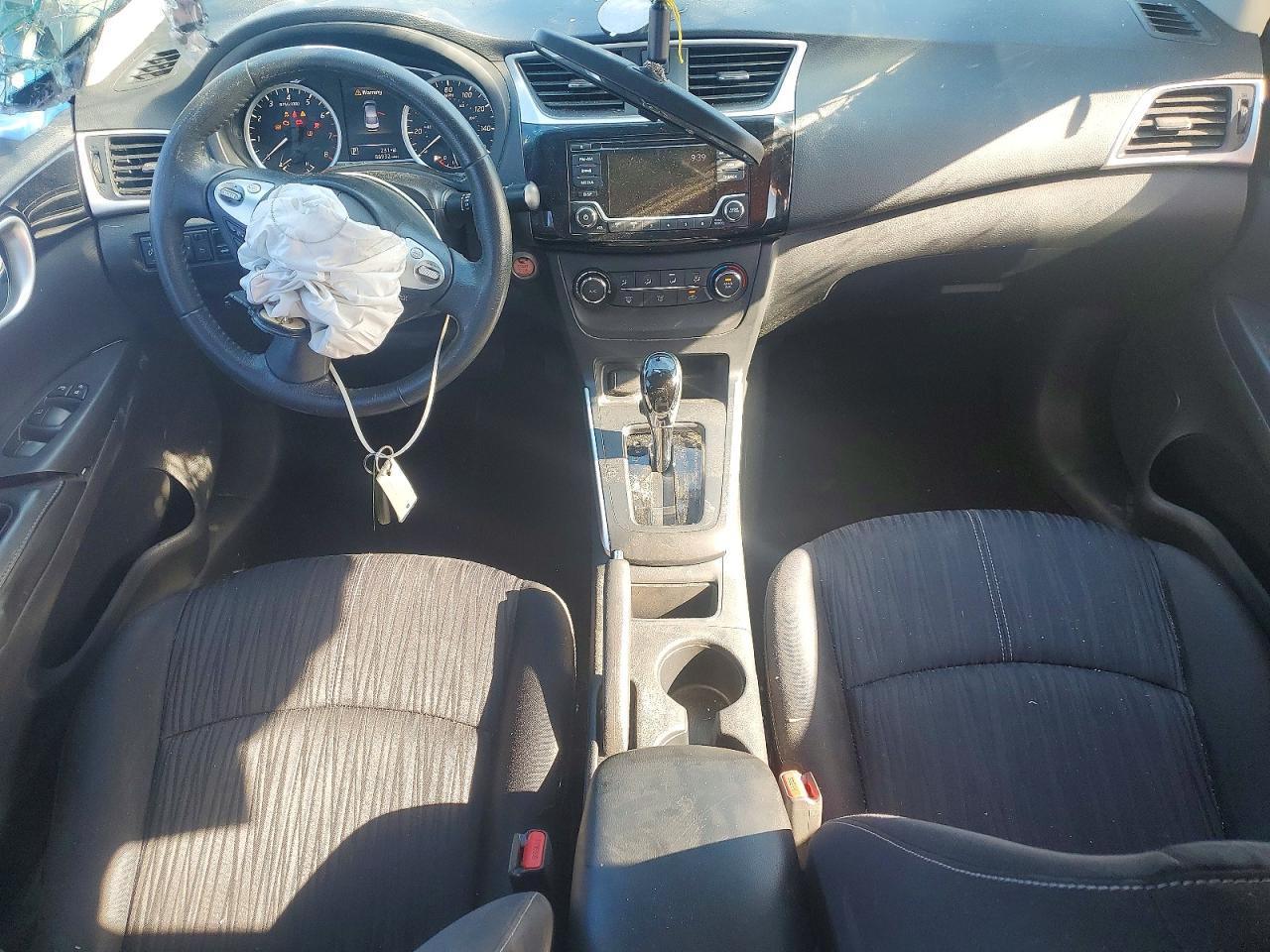 2016 NISSAN SENTRA SV photo 8
