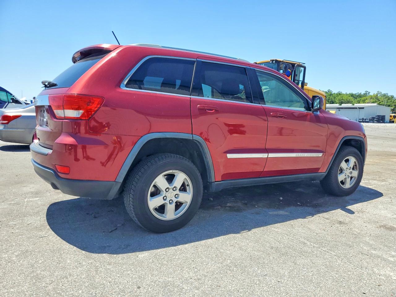 2012 JEEP GRAND CHEROKEE LAREDO photo 7