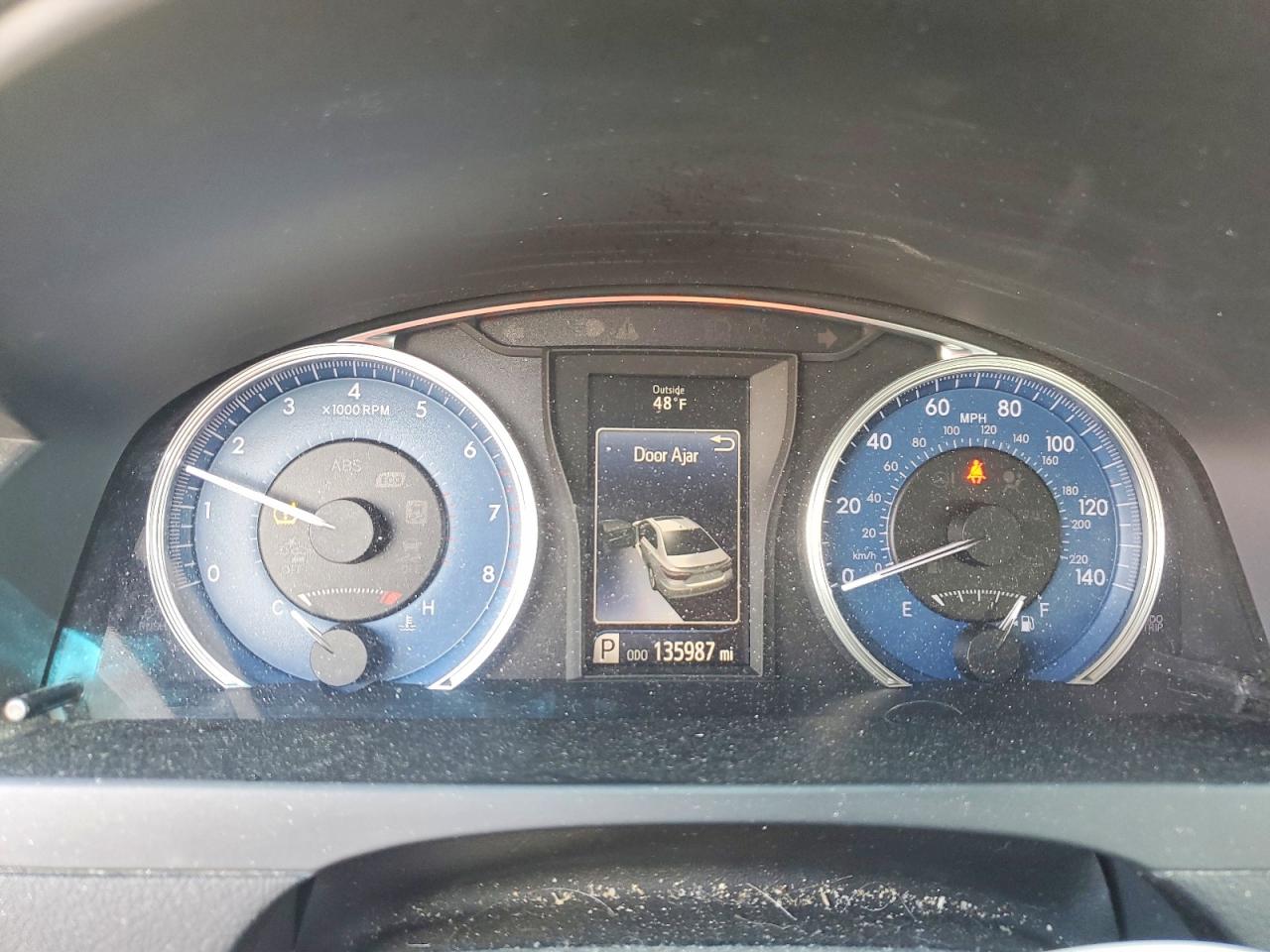 2016 TOYOTA CAMRY LE photo 17