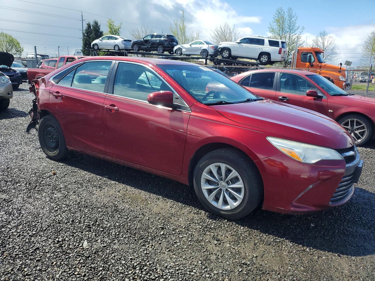 2016 TOYOTA CAMRY LE photo 7