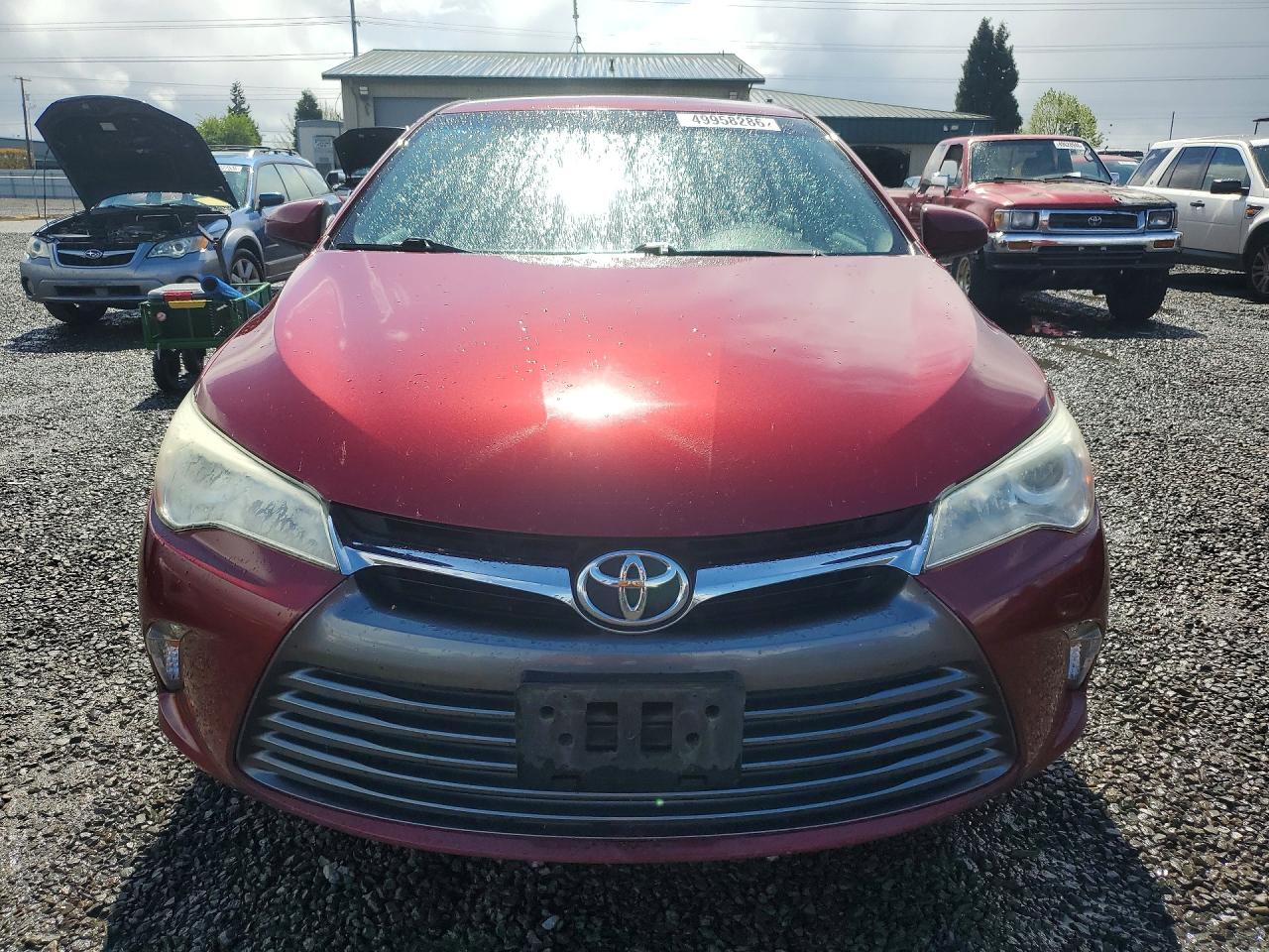 2016 TOYOTA CAMRY LE photo 9