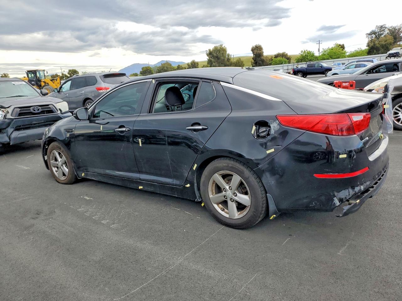 2015 KIA OPTIMA LX photo 3