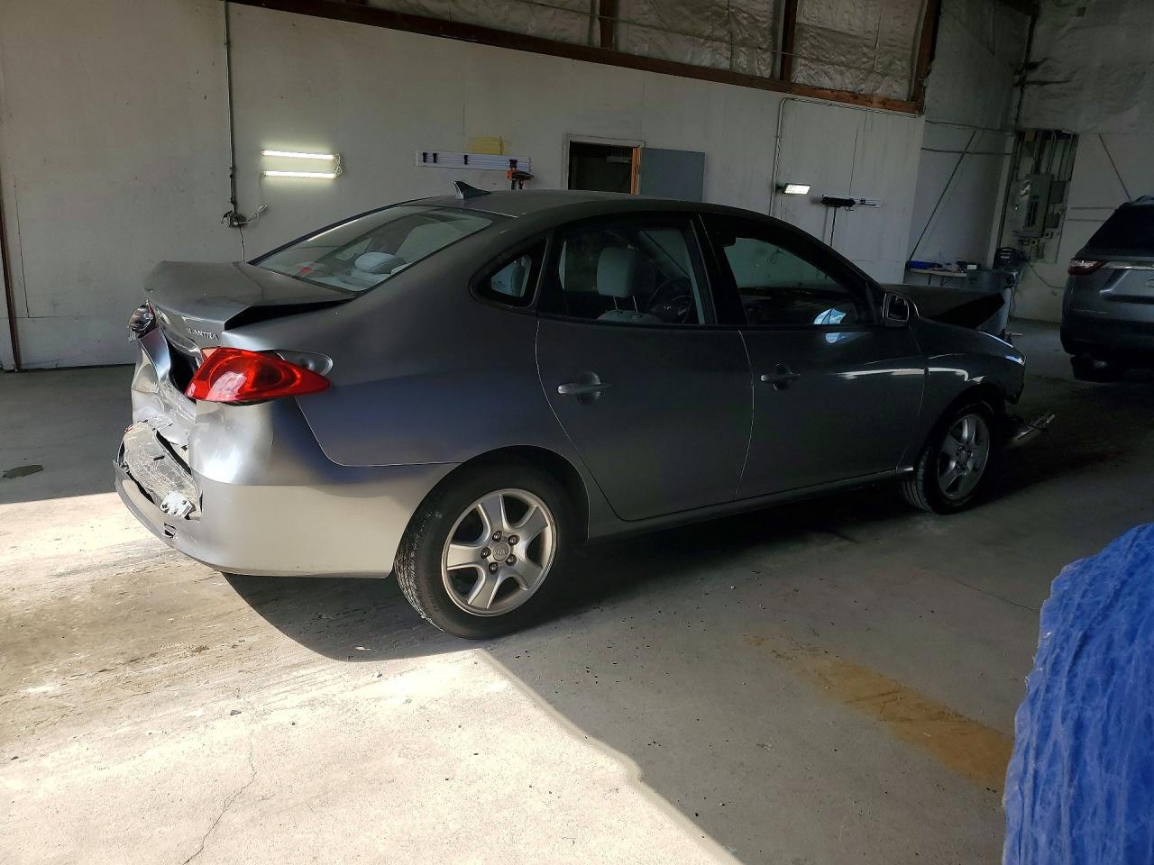 2010 HYUNDAI ELANTRA GLS photo 3