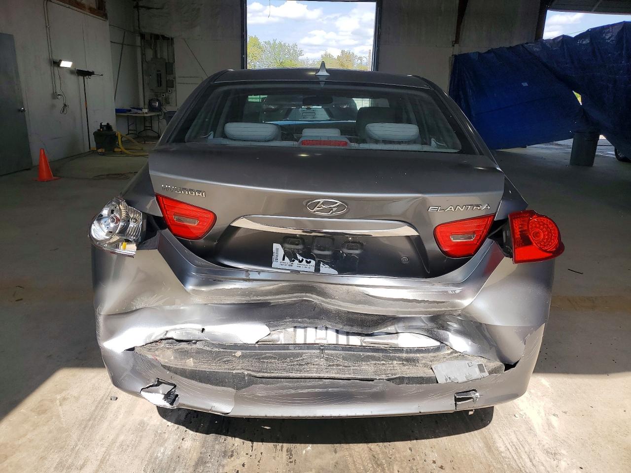2010 HYUNDAI ELANTRA GLS photo 6
