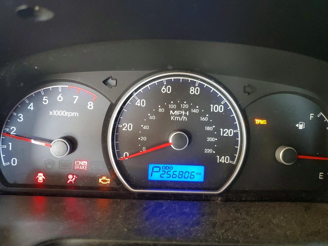2010 HYUNDAI ELANTRA GLS photo 9