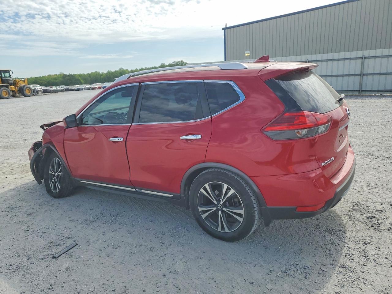 2017 NISSAN ROGUE S photo 2