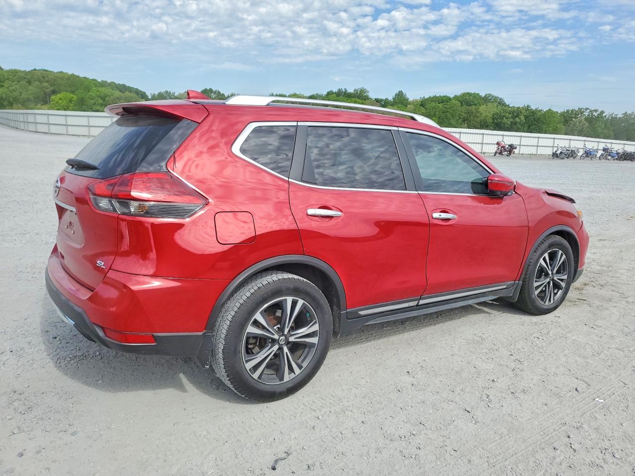 2017 NISSAN ROGUE S photo 3