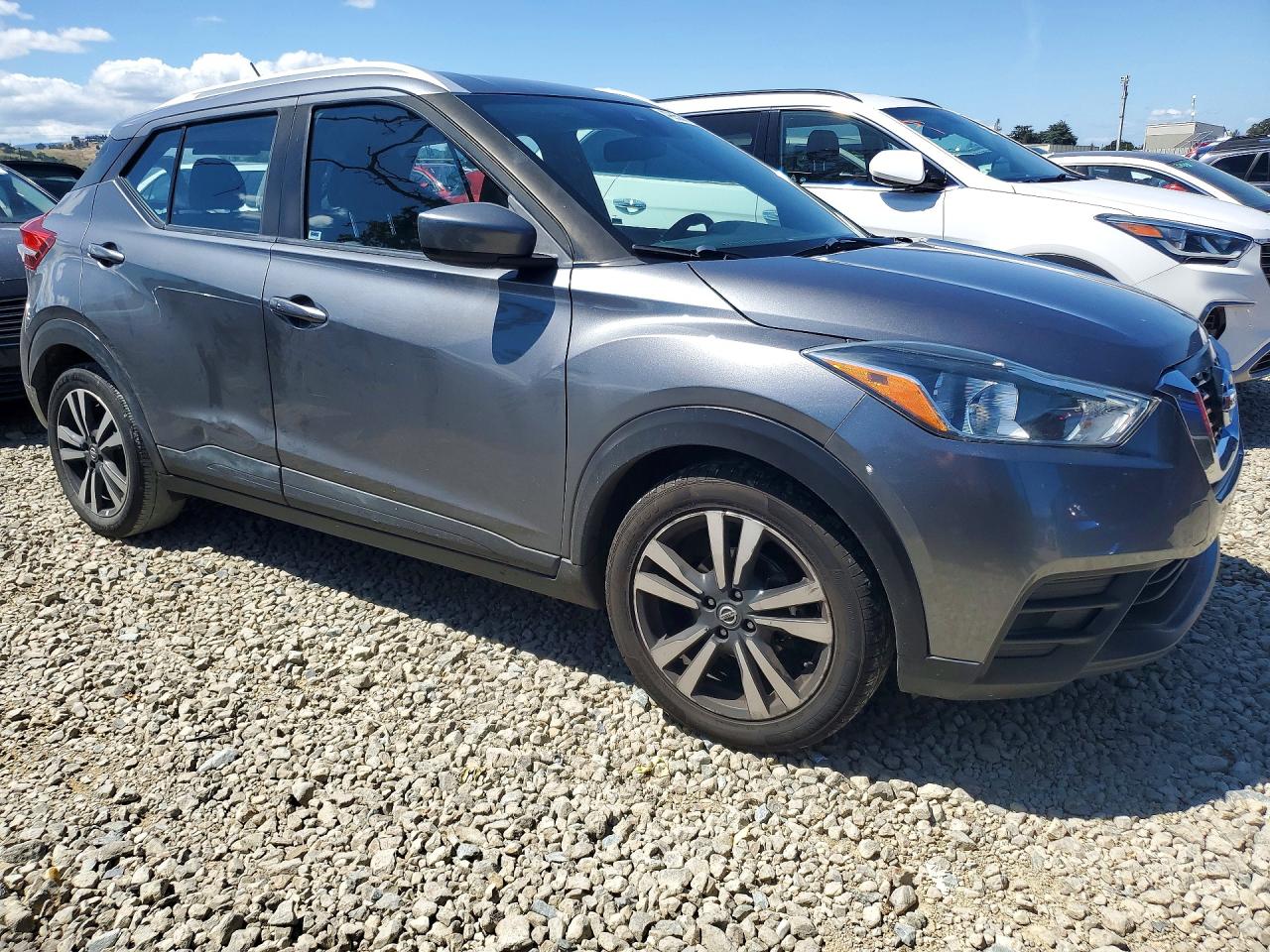 2020 NISSAN KICKS SV photo 7