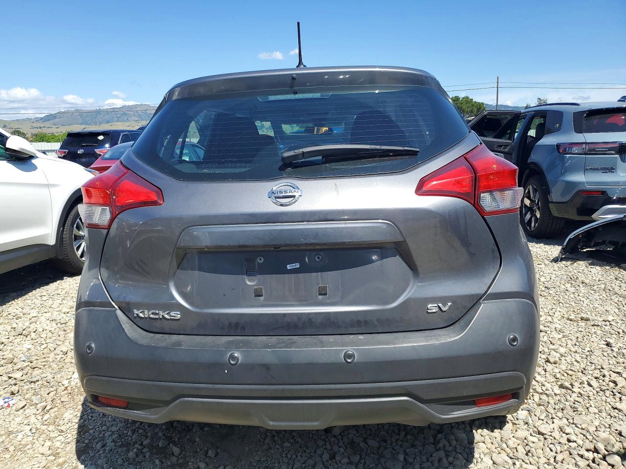2020 NISSAN KICKS SV photo 11