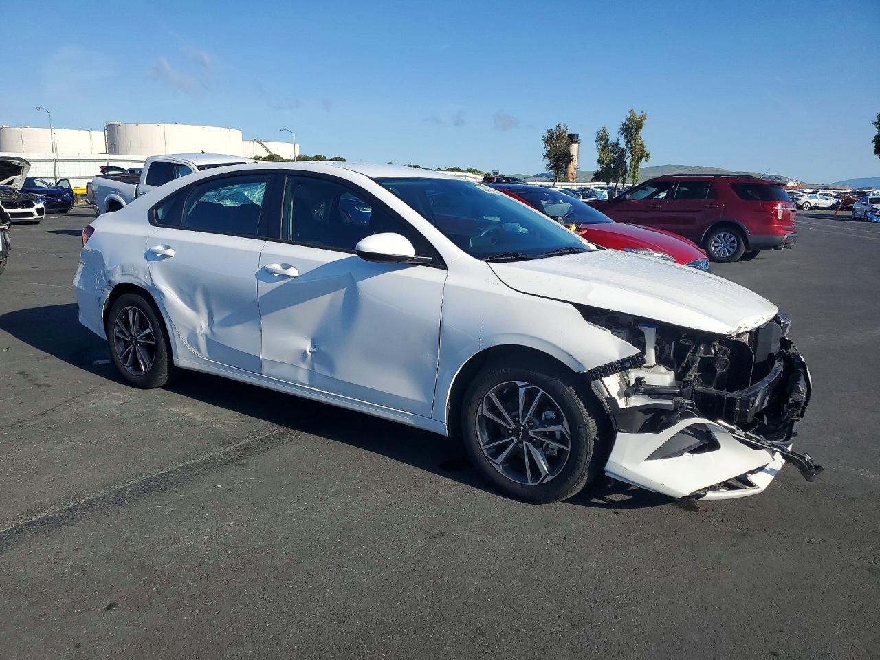 2023 KIA FORTE LXS photo 7