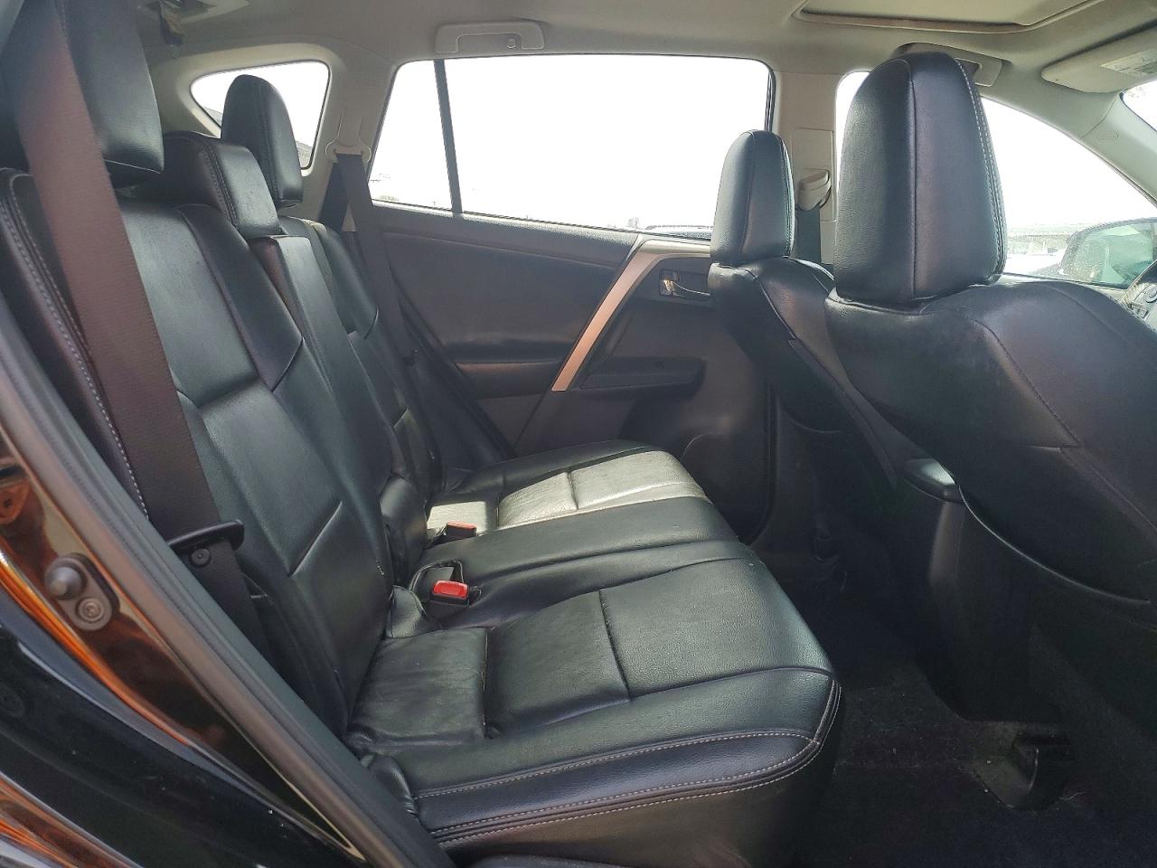 2017 FORD ESCAPE TITANIUM photo 31