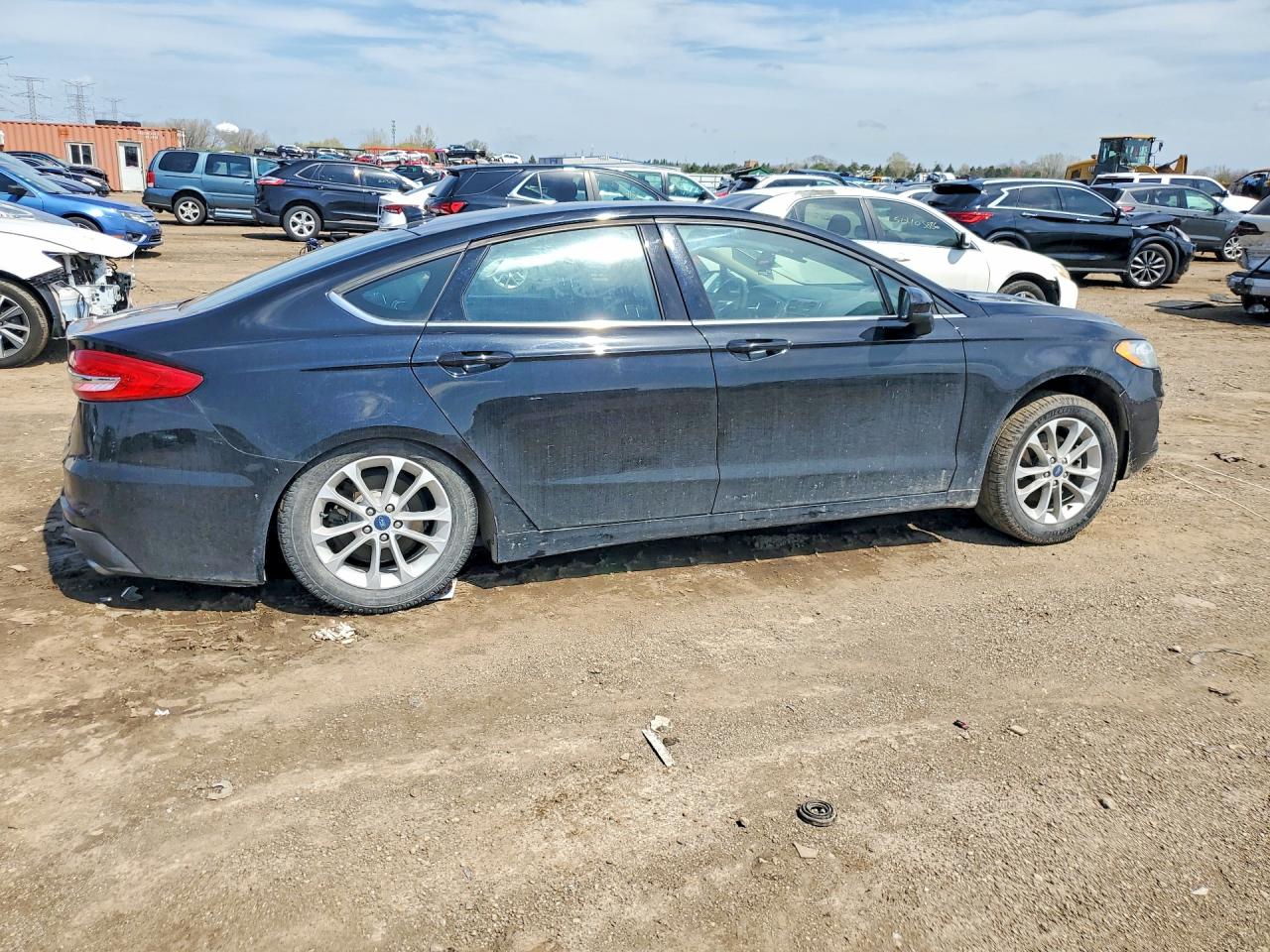 2020 FORD FUSION photo 7
