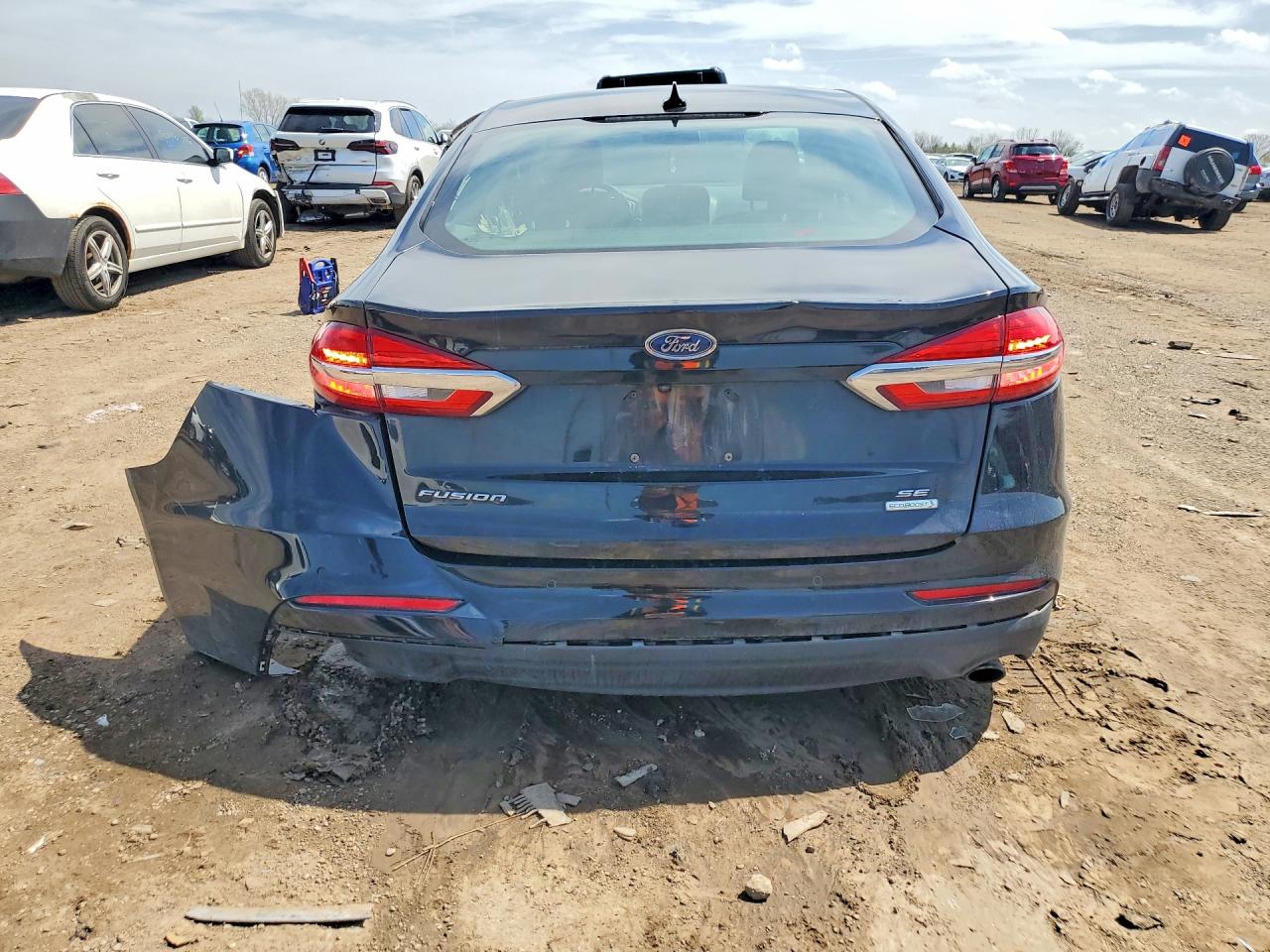 2020 FORD FUSION photo 16