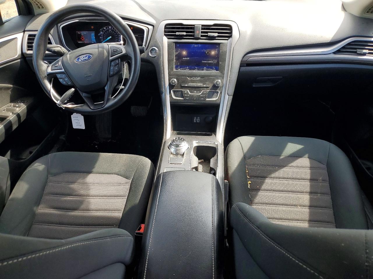 2020 FORD FUSION photo 22
