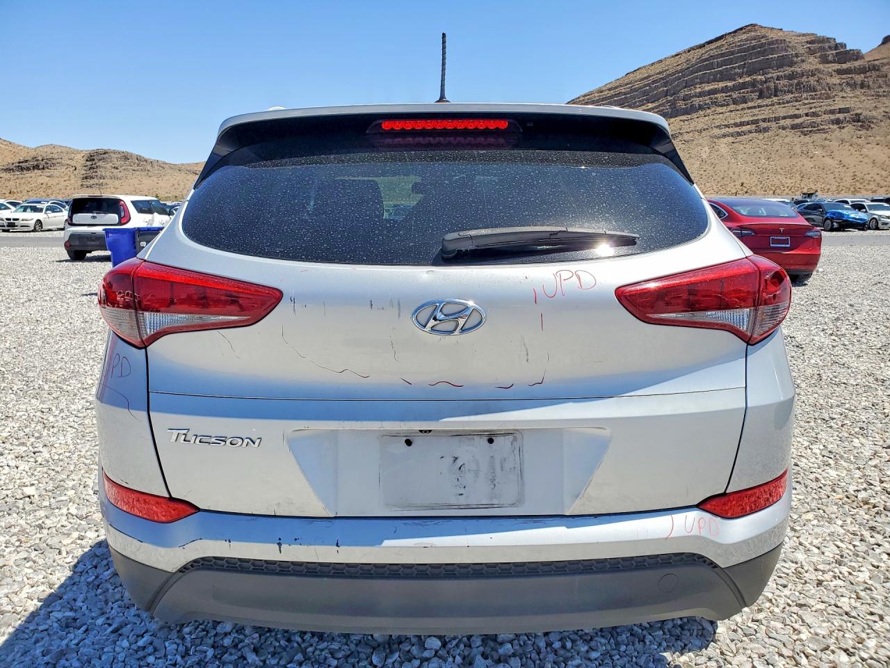 2016 HYUNDAI TUCSON SE photo 11
