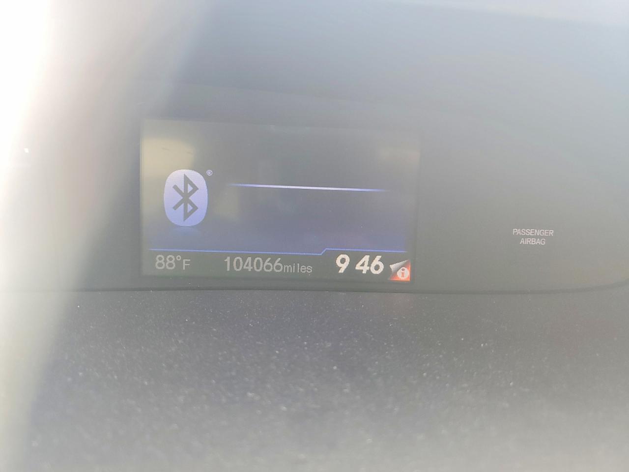 2013 HONDA CIVIC LX photo 25
