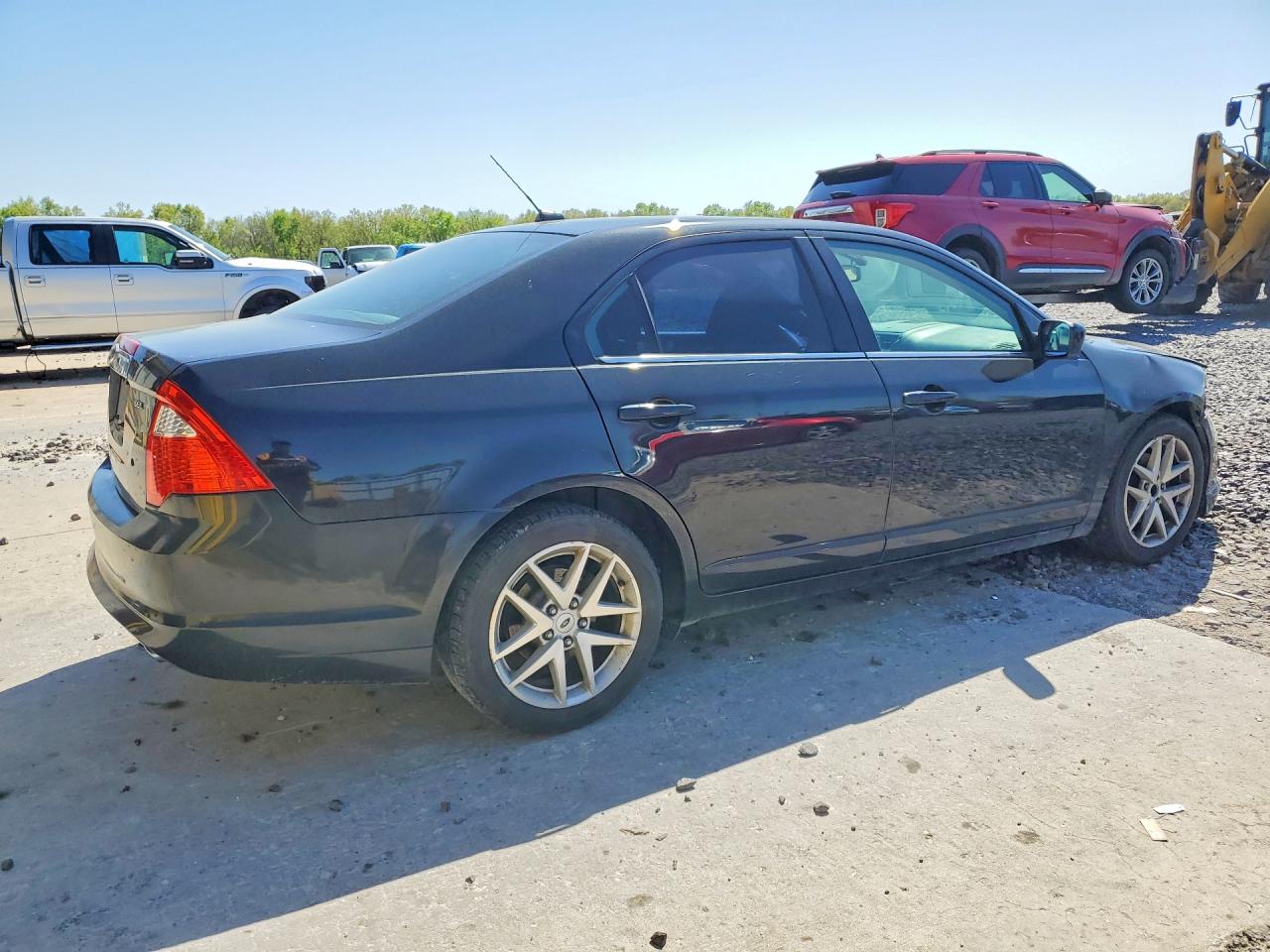 2010 FORD FUSION SEL photo 5