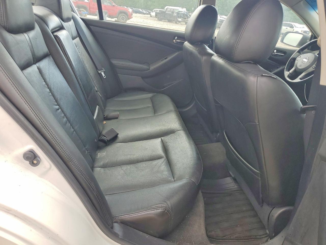 2011 NISSAN ALTIMA 2.5 photo 28