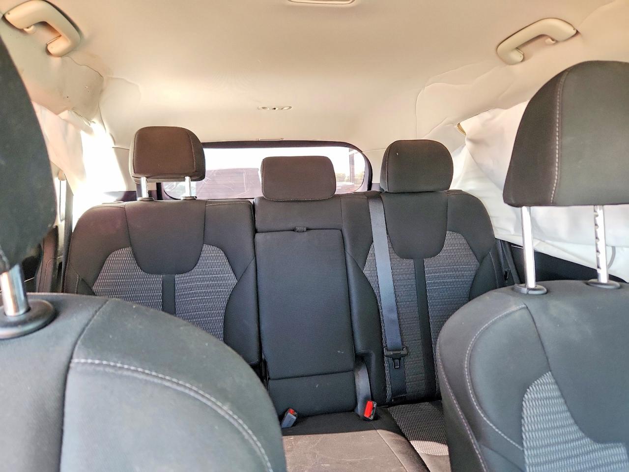 2022 KIA SORENTO LX photo 28