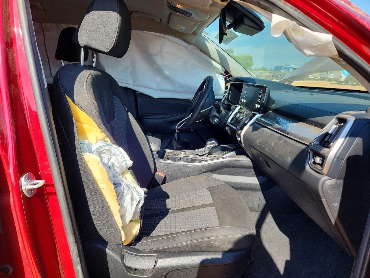 2022 KIA SORENTO LX photo 19