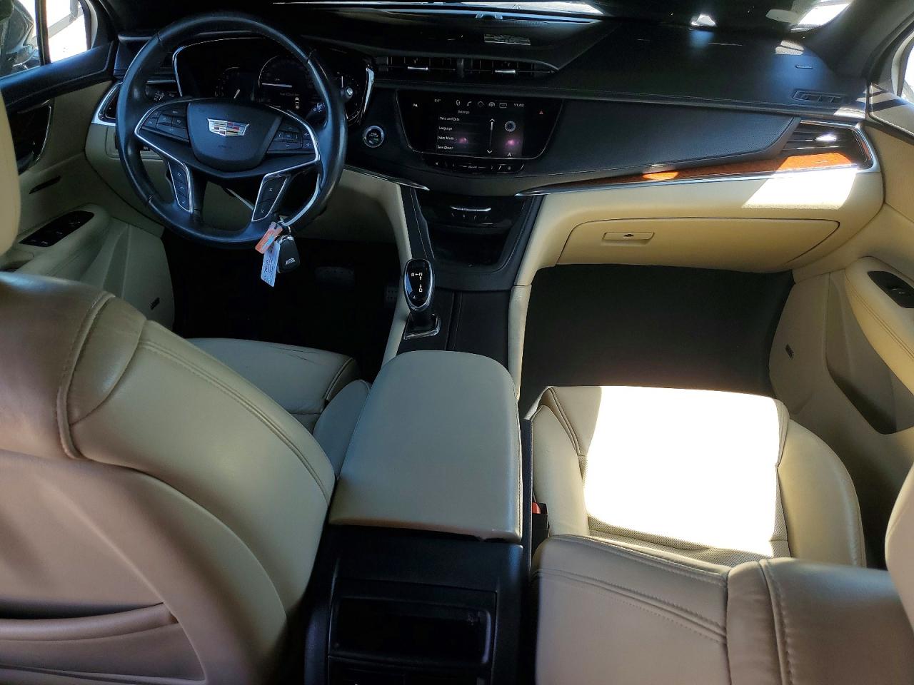 2017 CADILLAC XT5 LUXURY photo 22