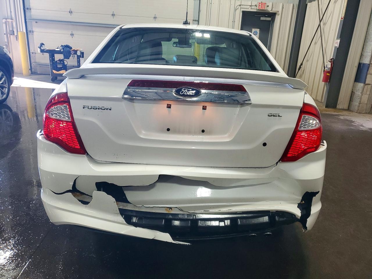 2011 FORD FUSION SEL photo 11
