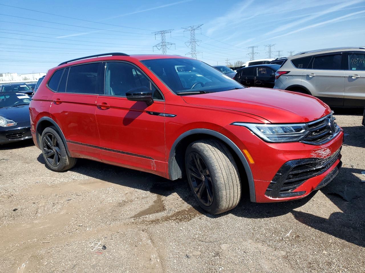 2024 VOLKSWAGEN TIGUAN SE R-LINE BLACK photo 7