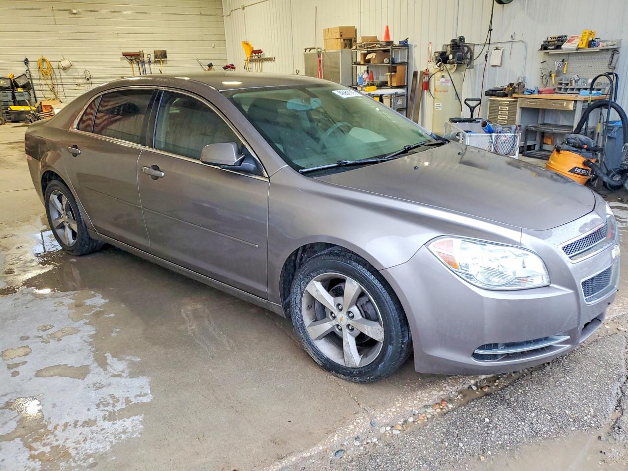 2011 CHEVROLET MALIBU photo 7