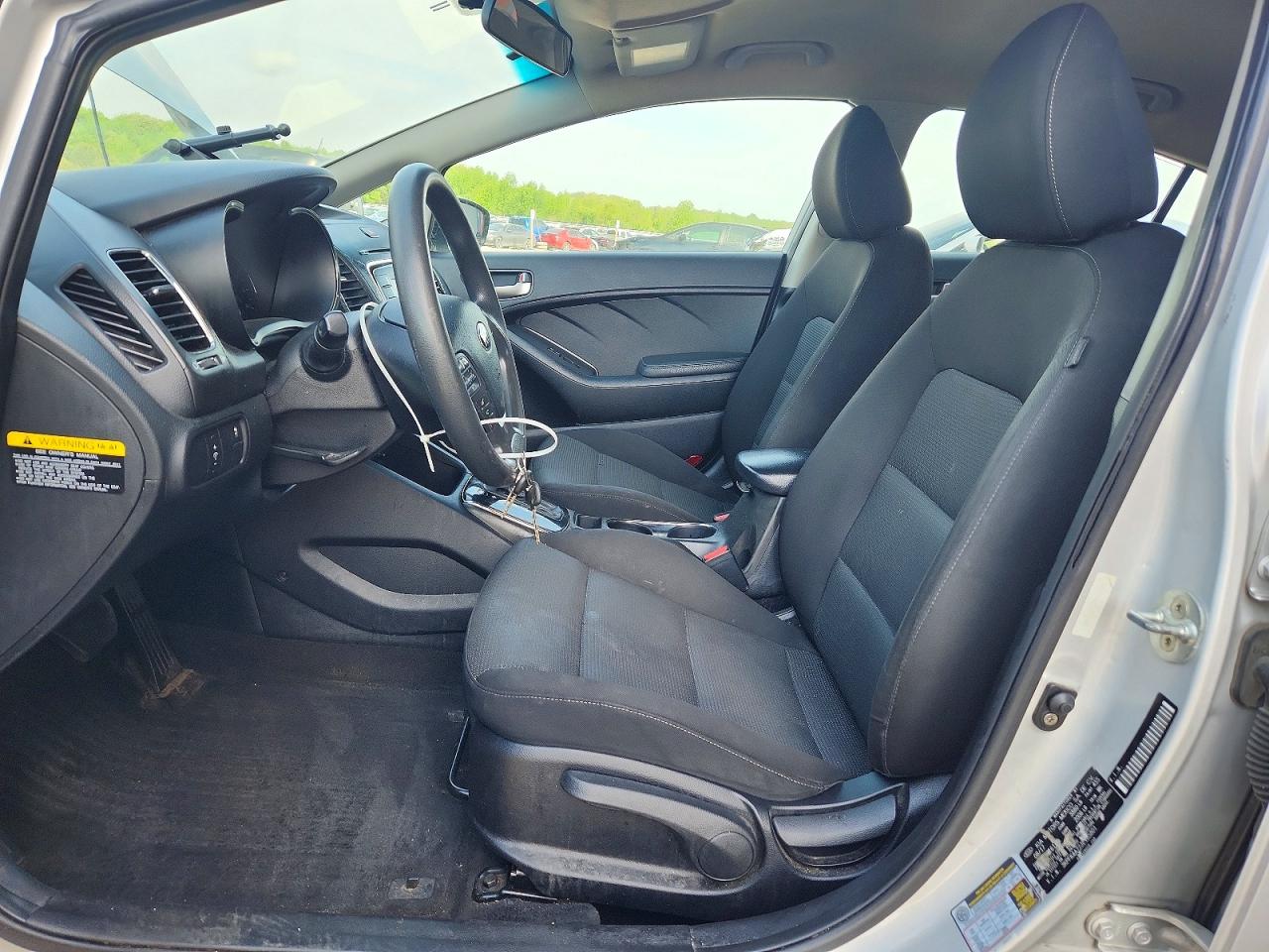 2018 KIA FORTE LX photo 13