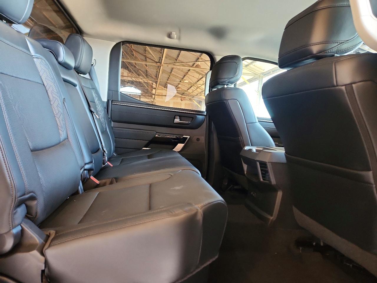 2024 TOYOTA TUNDRA LIMITED photo 19