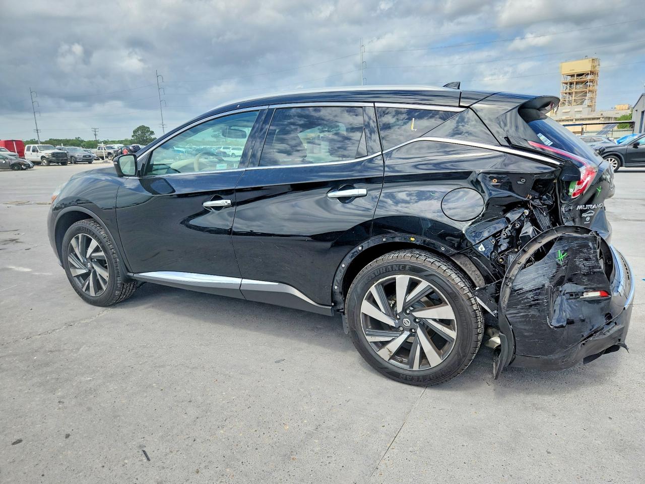 2018 NISSAN MURANO PLATINUM photo 4