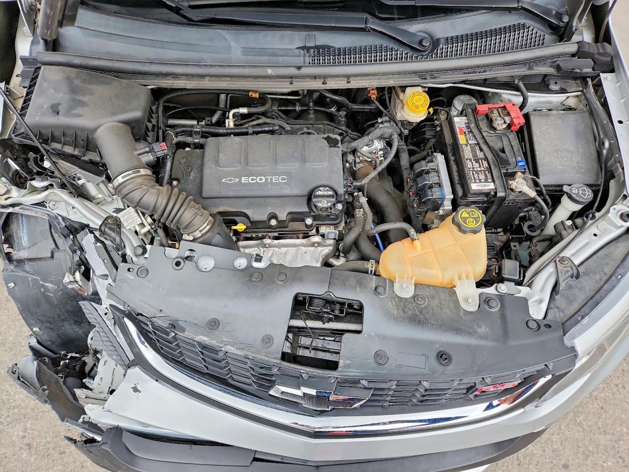 2017 CHEVROLET SONIC LT photo 11