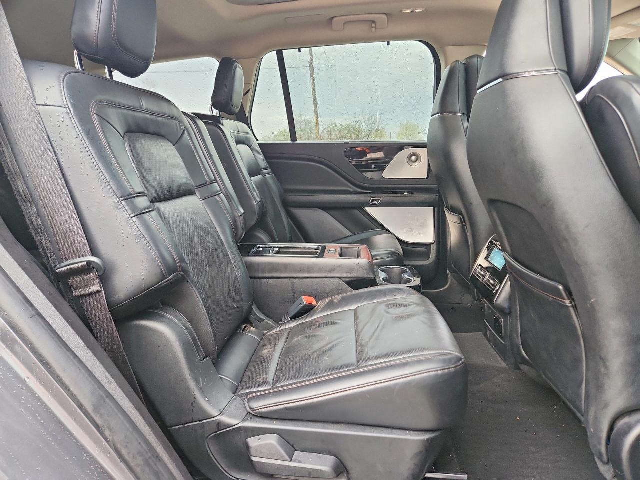 2021 LINCOLN AVIATOR RESERVE photo 21