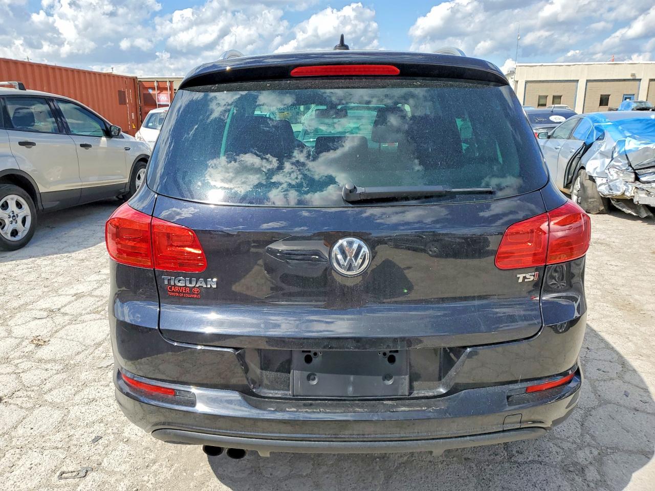 2017 VOLKSWAGEN TIGUAN SPORT photo 11