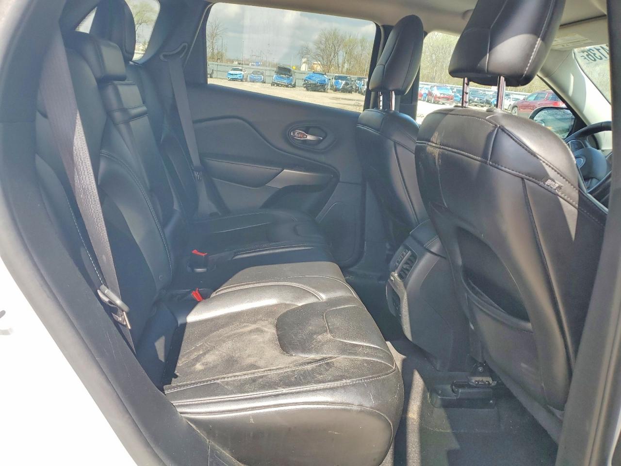 2019 JEEP CHEROKEE LATITUDE PLUS photo 31
