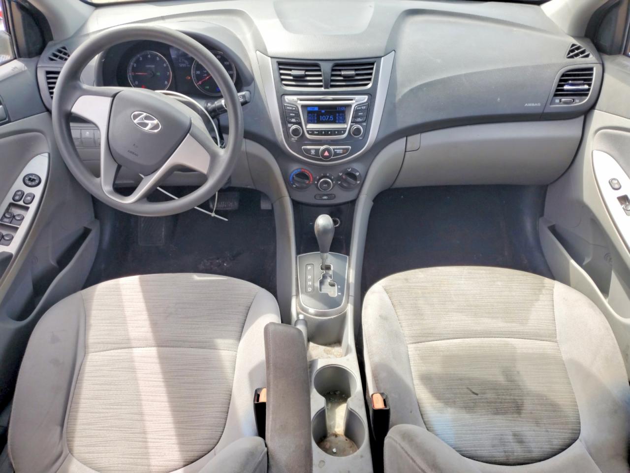 2017 HYUNDAI ACCENT SE photo 15