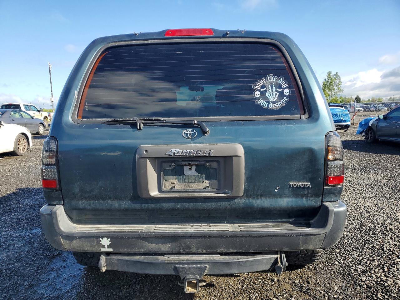 1997 TOYOTA 4RUNNER SR5 photo 6