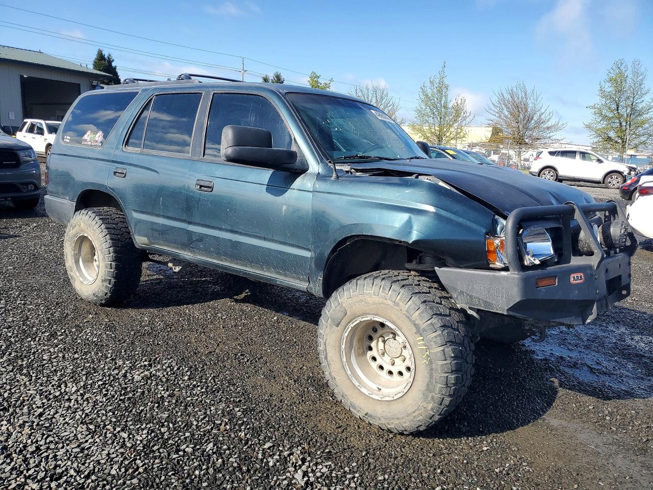 1997 TOYOTA 4RUNNER SR5 photo 4