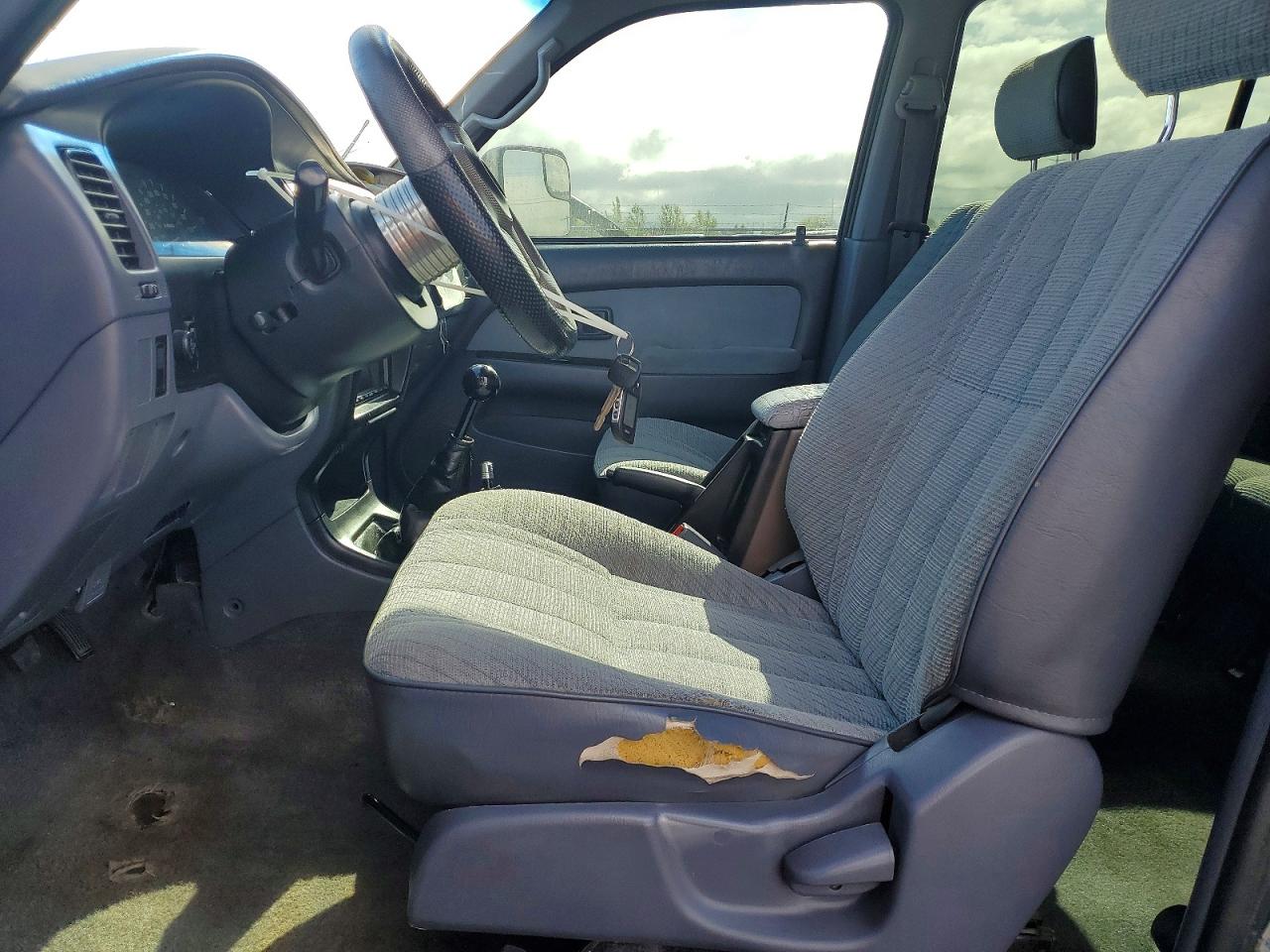 1997 TOYOTA 4RUNNER SR5 photo 7